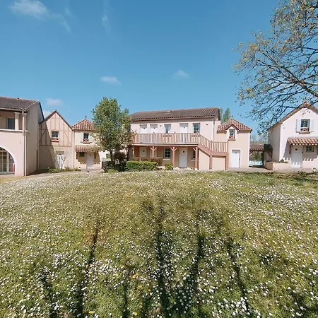 Charmante Maison 5 Pers A Monflanquin En Rdc, Piscine Chauffee, Lac Et Nature Exterior photo